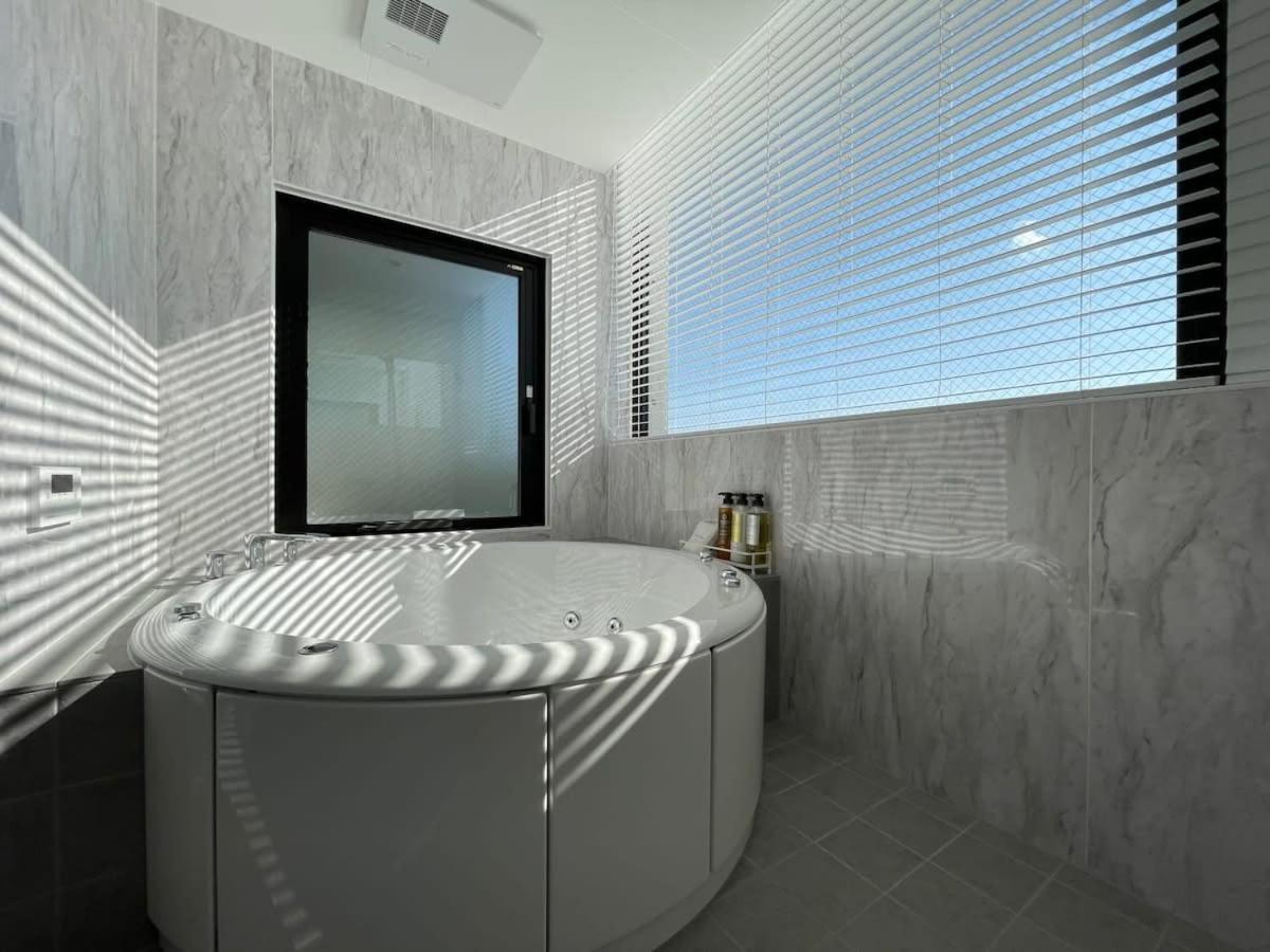 Bhotel Nekoyard - Scenic Penthouse Studio With Jacuzzi & Spacious Terrace Hiroshima Luaran gambar